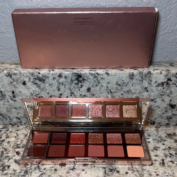 Patrick Ta Major Dimensions 2 Rose Eyeshadow Palette - Picture 3 of 12